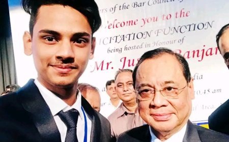 उद्धव त्रिपाठी ने पूर्व चीफ जस्टिस रंजन गोगोई से शिष्टाचार भेंट की