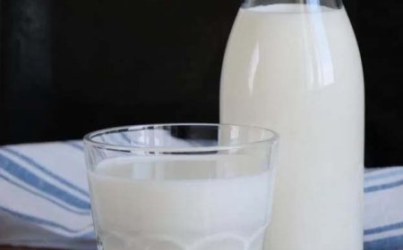 सेहत के लिए कौन सा दूध बेहतर लो-फैट या फुल-फैट