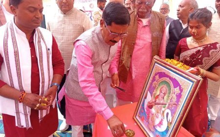 इंटरमीडिएट कॉलेज जौरा बाजार में धूमधाम से मनाया गया वार्षिकोत्सव एवं* *मांगलिक विदाई समारोह