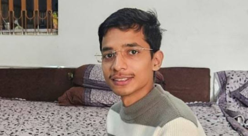 पैसे नहीं थे तो खुद बना वकील: नीट छात्र ने सुप्रीम कोर्ट में पेश की मिसाल