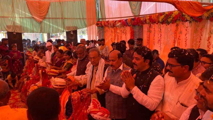 निर्धन कन्याओं का सामूहिक विवाह समारोह हुआ सम्पन्न