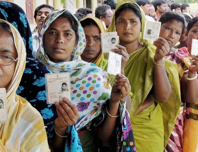बंगाल और तमिलनाडु में लोकतंत्र का महापर्व, टूटे आजादी के बाद के सभी रिकॉर्ड