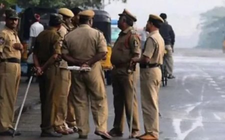 कुशीनगर: नशे में धुत दीवान ने पार की मर्यादा, थाने में ही थानाअध्यक्ष से की बदसलूकी