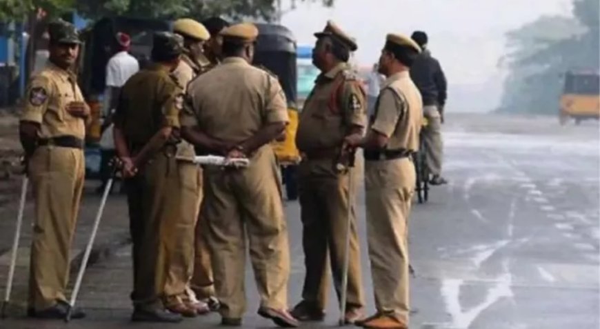 कुशीनगर: नशे में धुत दीवान ने पार की मर्यादा, थाने में ही थानाअध्यक्ष से की बदसलूकी